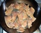 味噌漬けブリとキャベツの炒めもの作り方2写真