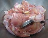 黄金色に輝く鶏の照り焼き作り方2写真