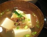 豆腐となめこ、生姜の「食べる」お吸い物作り方3写真
