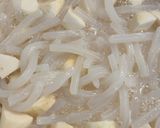 つきこんと里芋のチキンラーメン風作り方4写真