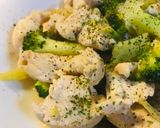 鶏肉とブロッコリーのミルク＆チーズ炒め作り方3写真
