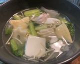 小松菜と油揚げと豚コマとちくわぶのスープ作り方4写真
