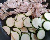 簡単今日の夕飯ズッキーニ豚こまポン酢炒め作り方5写真