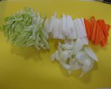 野菜いっぱい♫ほっこり味噌汁♫作り方1写真