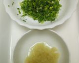 白菜・にらたっぷり鶏・豚鍋・生姜醤油添え作り方7写真