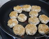 とろける食感♪サトイモごまコロッケ☆作り方5写真