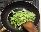 ブロッコリーの茎炒め　アンチョビ風味作り方5写真