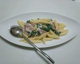 ほうれん草とベーコンの生クリームペンネ作り方5写真