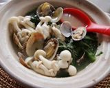 春菊とブナピーを入れたアサリのミニ鍋作り方4写真