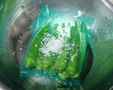 ほうれん草とオクラのゴマ和え☆からし＋作り方1写真