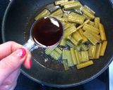 食物繊維いっぱい☆ふきと油揚げの炒め煮！作り方5写真