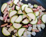 簡単昼食!ズッキーニのカルボナーラパスタ作り方6写真