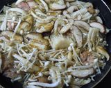 冬にいいよ☺鶏もも肉とキノコのコンソメ煮作り方8写真
