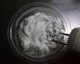 生チョコクリームのココアロールケーキ♪作り方5写真