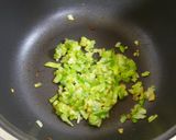 風邪に！生姜ネギ入り☆ぽかぽか豆腐スープ作り方1写真