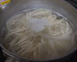 茹で豚の茹で汁で作るカルグクス（칼국수）作り方2写真