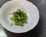 ド定番！カタハ（みずぶき）の塩昆布和え作り方3写真