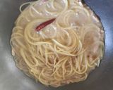 大人のピリ辛ツナパスタ♪今日の夕食ワイン作り方2写真