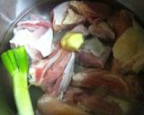 コラーゲンたっぷり☆旨味たっぷり☆鳥鍋作り方1写真