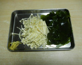 【農家のレシピ】わかめとエノキのさっと煮作り方1写真
