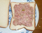 餃子の余り餡で♪ギョーザ揚げパン☆作り方2写真