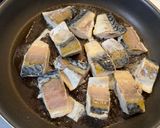 トマト缶でつくる簡単塩サバ煮込み作り方4写真