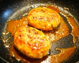 ✿鶏ひき肉と葱の味噌照り焼きハンバーグ✿作り方5写真