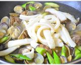 あさりとイカの和風スープパスタ☆作り方3写真