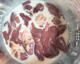 砂肝☆レバー☆鶏もも肉の欲張りカレー🍛作り方3写真