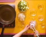 チンゲンサイの豚キムチ丼【食遺産】作り方4写真