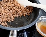 万能☆甘辛肉そぼろ【そぼろ丼・ビビンバ丼にも】作り方4写真