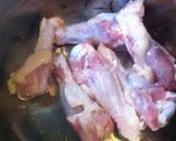 手羽元と大根！作り方1写真