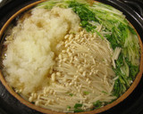 冬の鍋♪鶏のから揚げで作りました♪作り方5写真