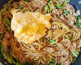 アスパラとふわふわ卵の焼きそば作り方10写真