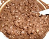 残った節分の豆で♥️豆チョコ作り方1写真