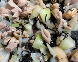 鶏肉と玉ねぎの塩昆布炒め作り方5写真