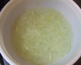 玉ねぎと鰹節のめんつゆサラダ作り方1写真