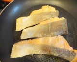 ☆ソースが決め手☆鮭のムニエル作り方3写真