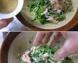春【豆苗・カニカマ。ごま味噌マヨ和え】作り方5写真