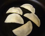 残った餃子の皮で★おつまみ！作り方3写真