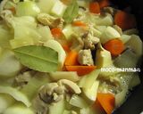 鶏と根菜の洋風塩煮作り方4写真