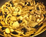 こっくり甘辛＊黒豆と根菜の混ぜご飯作り方3写真