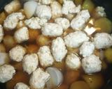 芋いもの煮物〜鶏だんご入り〜作り方4写真