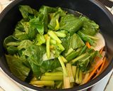 【簡単副菜】小松菜・ニラ・豆腐の和風卵スープ作り方2写真