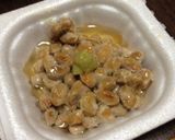 *納豆+お醤油+お酢+わさび*作り方1写真
