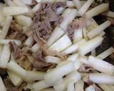 大根と牛肉の中華風ピリ辛炒め煮作り方2写真