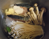 うれしいヘルシー！鰤と茸の生姜スープ作り方3写真