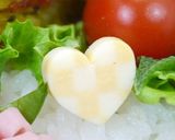 チーズで可愛い市松チェックなハート作り方6写真