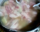簡単入れるだけ☆ニラじゃが豚肉味噌スープ作り方2写真