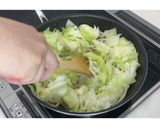鶏もも肉ときゃべつの塩レモン炒め★動画あり★作り方16写真